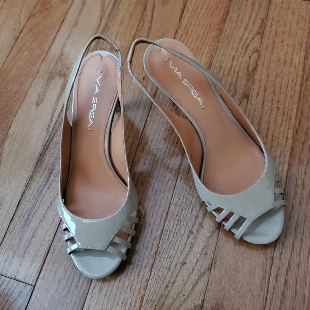 Last chance !! Via Spiga Nude Zabrina Sandals